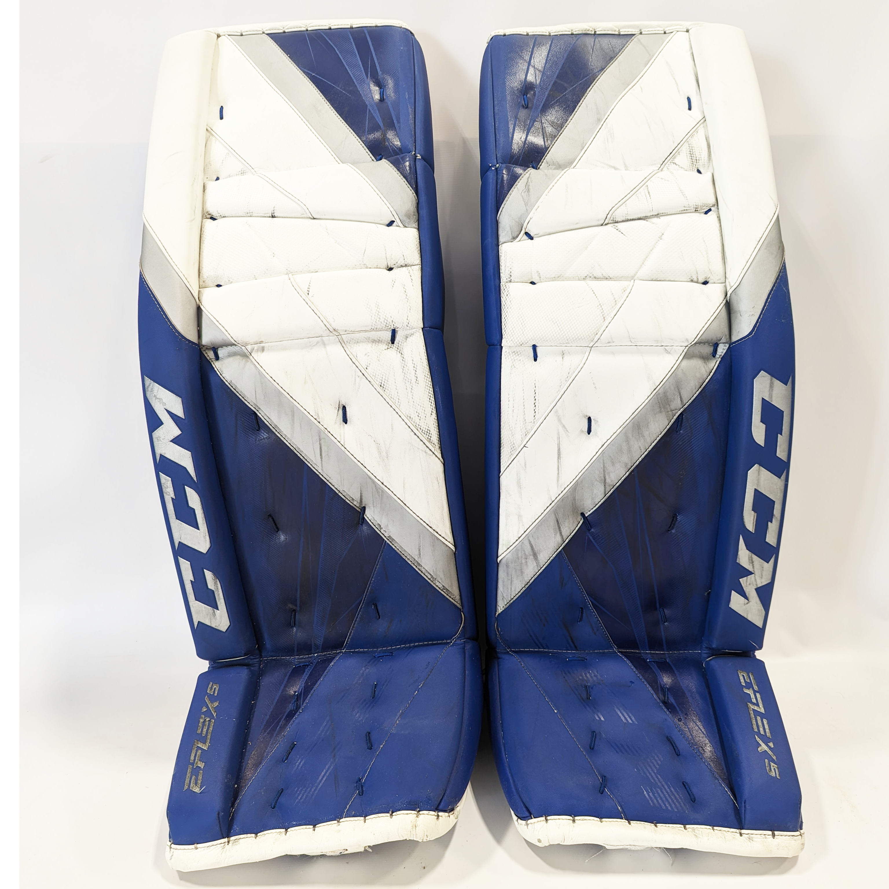 CCM Extreme Flex 5 - Jambières de gardien NCAA Pro Stock d'occasion (blanc/bleu)